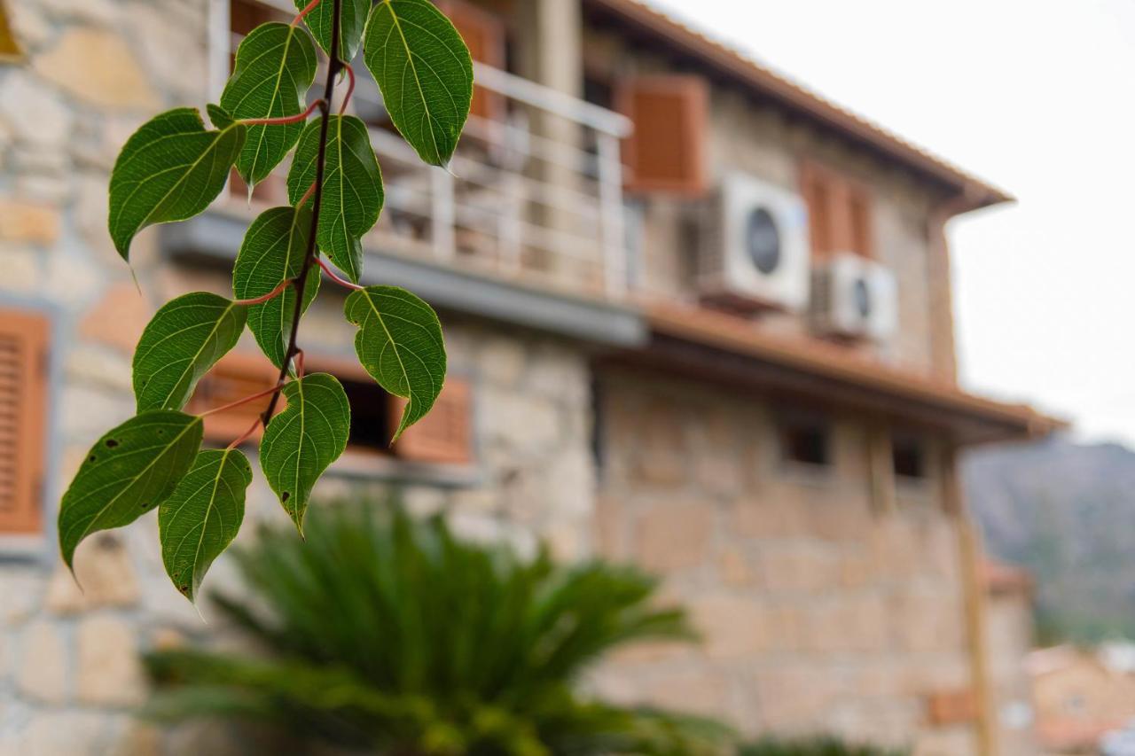 شقة Casa Da Fonte Geres كامبو دو جيريس المظهر الخارجي الصورة